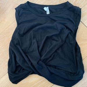 Free People Movement Crop Cross Front Top L Black